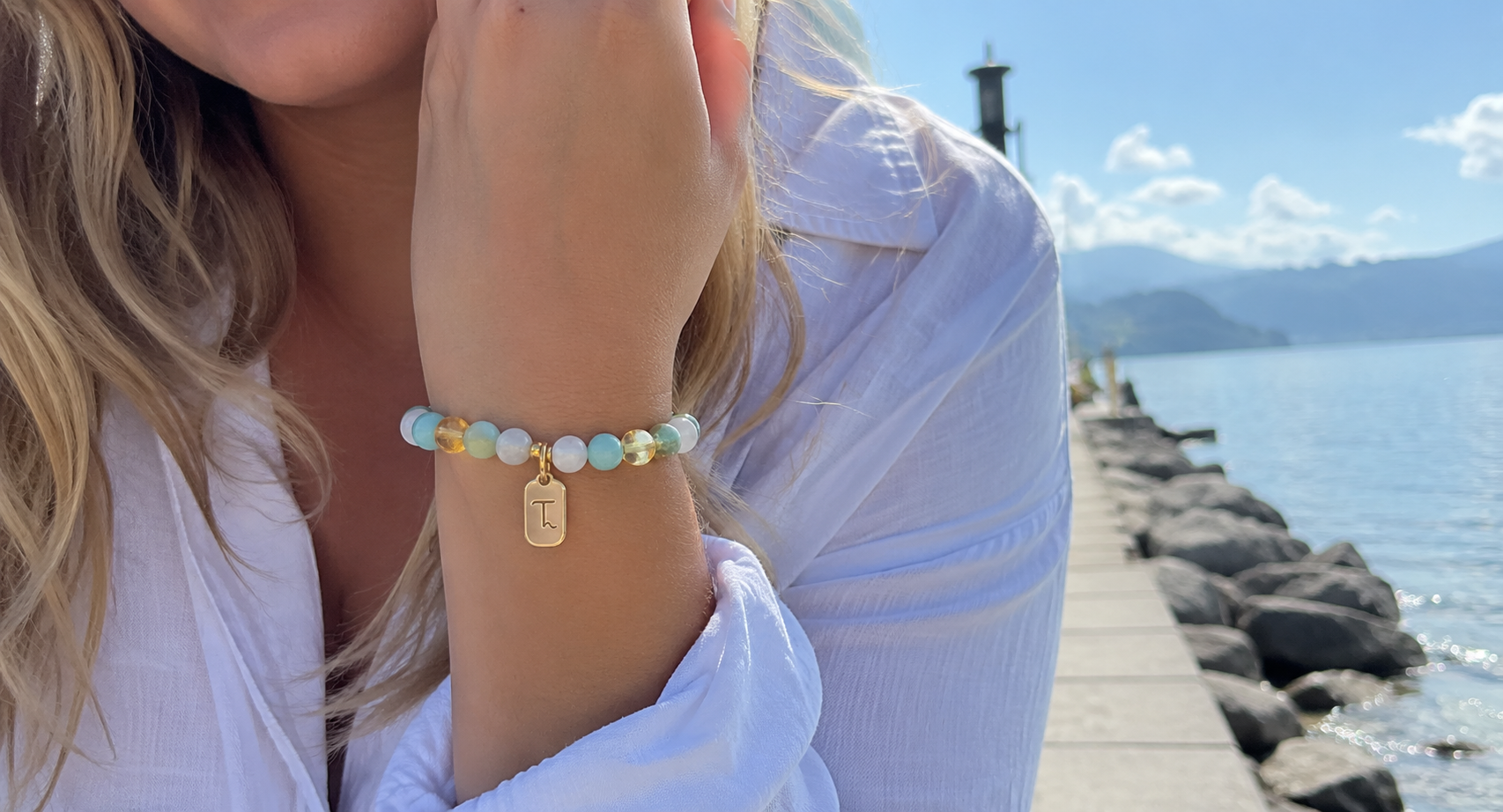 Coastline Light bracelet